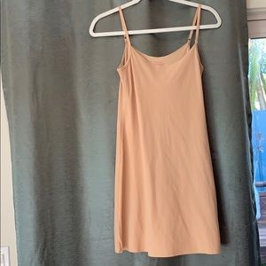 COMMANDO tan slip